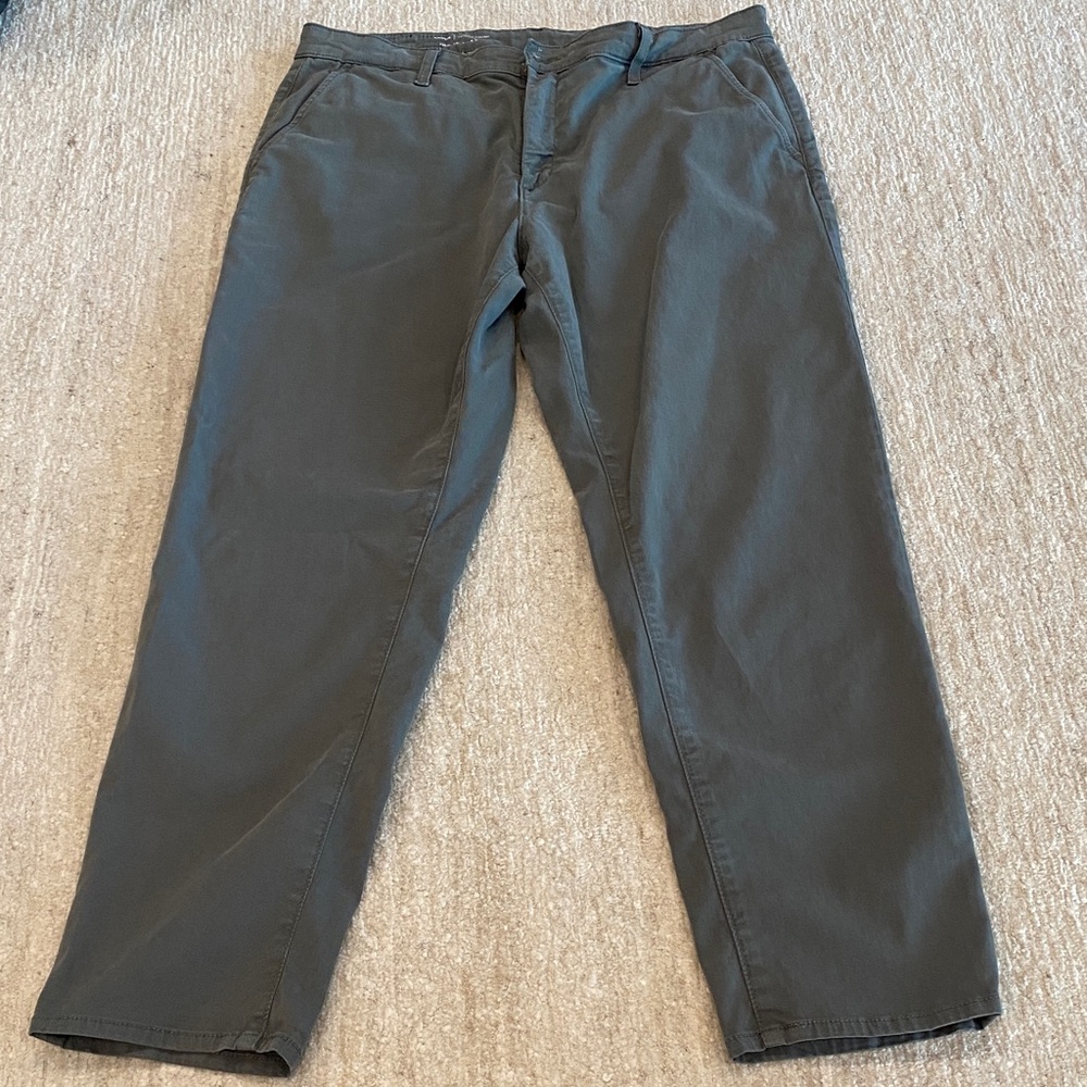 Size 31 Caden Green Caden Tailored Trouser